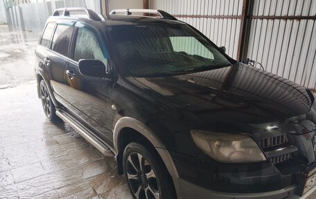 Mitsubishi Outlander III рестайлинг 3, 2005 год, 600 000 рублей, 8 фотография