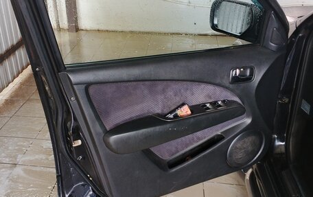 Mitsubishi Outlander III рестайлинг 3, 2005 год, 600 000 рублей, 22 фотография