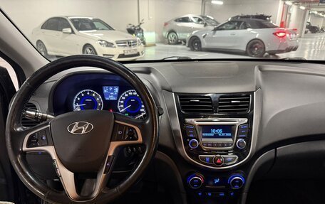Hyundai Solaris II рестайлинг, 2016 год, 1 100 000 рублей, 10 фотография