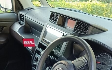 Toyota Roomy I, 2021 год, 1 310 000 рублей, 6 фотография