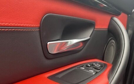BMW M4, 2018 год, 6 800 000 рублей, 10 фотография