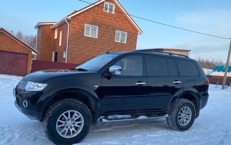 Mitsubishi Pajero Sport II рестайлинг, 2012 год, 1 950 000 рублей, 2 фотография