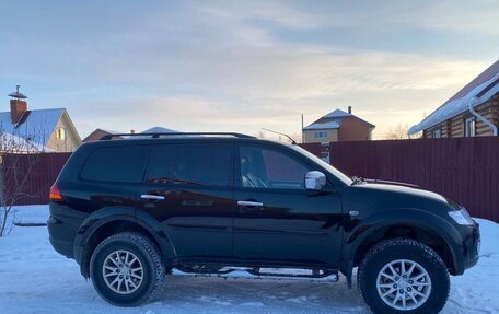 Mitsubishi Pajero Sport II рестайлинг, 2012 год, 1 950 000 рублей, 10 фотография