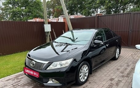 Toyota Camry, 2012 год, 1 680 000 рублей, 8 фотография