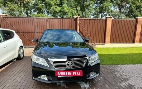Toyota Camry, 2012 год, 1 680 000 рублей, 4 фотография