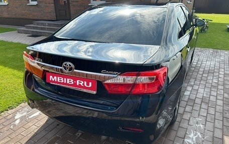 Toyota Camry, 2012 год, 1 680 000 рублей, 6 фотография