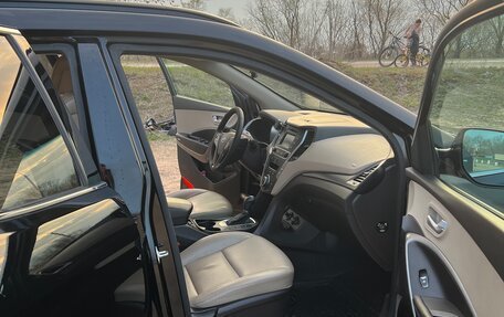Hyundai Santa Fe III рестайлинг, 2016 год, 2 200 000 рублей, 20 фотография