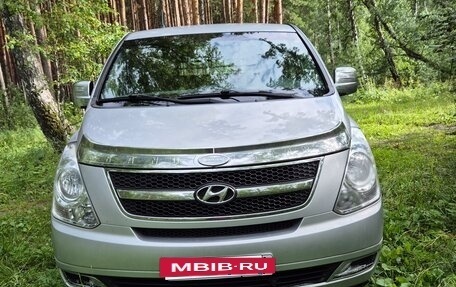 Hyundai Grand Starex Grand Starex I рестайлинг 2, 2008 год, 835 000 рублей, 8 фотография