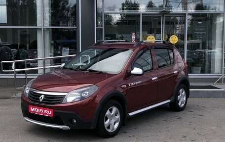 Renault Sandero I, 2014 год, 725 000 рублей, 1 фотография