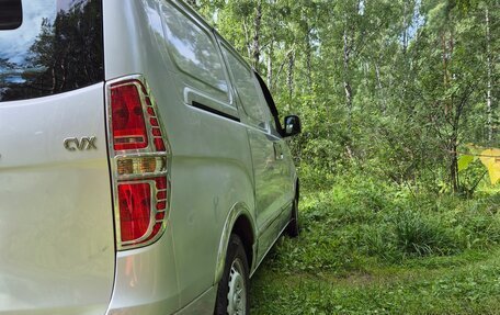 Hyundai Grand Starex Grand Starex I рестайлинг 2, 2008 год, 835 000 рублей, 18 фотография