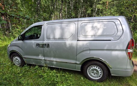 Hyundai Grand Starex Grand Starex I рестайлинг 2, 2008 год, 835 000 рублей, 20 фотография