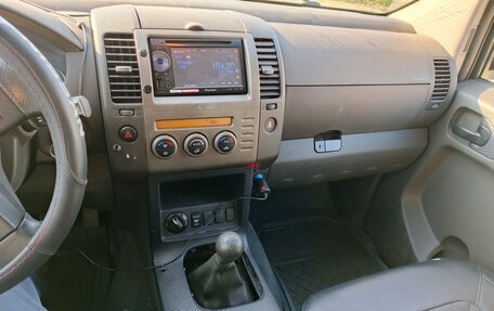 Nissan Pathfinder, 2008 год, 800 000 рублей, 12 фотография