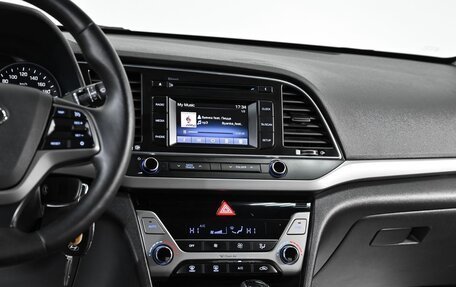 Hyundai Elantra VI рестайлинг, 2017 год, 1 429 000 рублей, 11 фотография