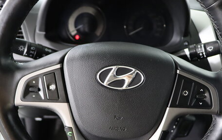 Hyundai Solaris II рестайлинг, 2014 год, 884 990 рублей, 11 фотография