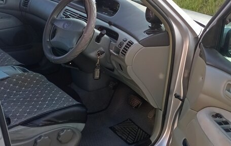 Toyota Vista V30, 2000 год, 690 000 рублей, 5 фотография