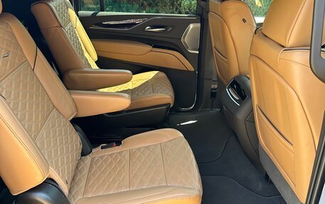 Cadillac Escalade V, 2021 год, 11 990 000 рублей, 10 фотография