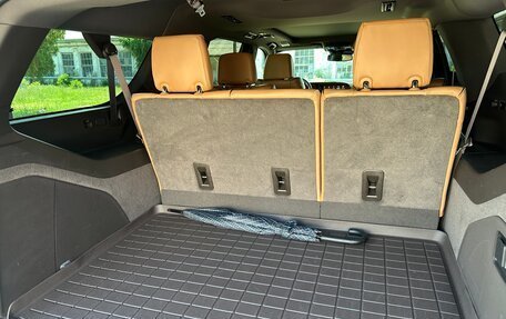 Cadillac Escalade V, 2021 год, 11 990 000 рублей, 16 фотография