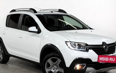 Renault Sandero II рестайлинг, 2018 год, 1 129 000 рублей, 8 фотография