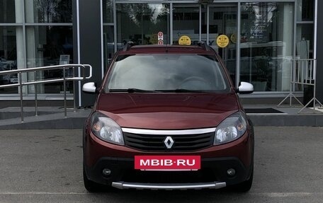 Renault Sandero I, 2014 год, 725 000 рублей, 2 фотография