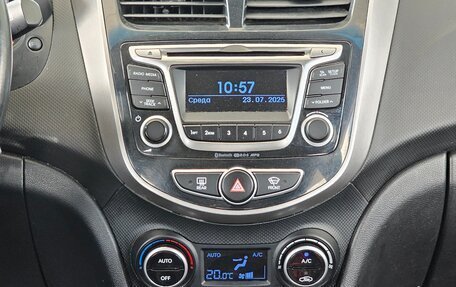 Hyundai Solaris II рестайлинг, 2016 год, 850 000 рублей, 8 фотография