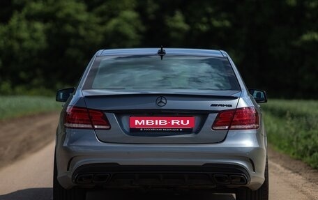 Mercedes-Benz E-Класс, 2015 год, 3 390 000 рублей, 2 фотография