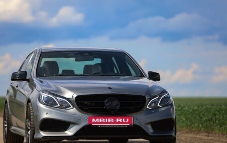 Mercedes-Benz E-Класс, 2015 год, 3 390 000 рублей, 4 фотография