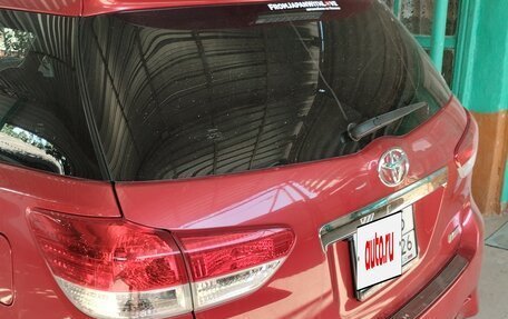 Toyota Wish II, 2009 год, 1 700 000 рублей, 6 фотография
