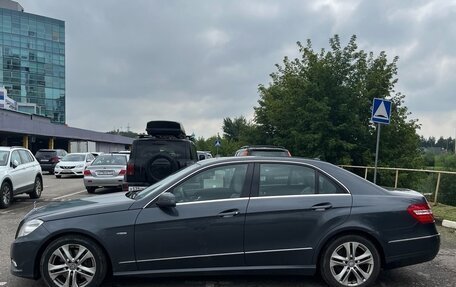 Mercedes-Benz E-Класс, 2010 год, 1 400 000 рублей, 5 фотография