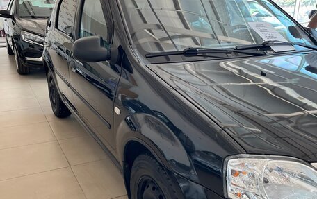 Renault Logan I, 2011 год, 550 000 рублей, 2 фотография
