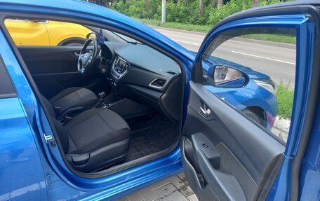 Hyundai Solaris II рестайлинг, 2017 год, 1 050 000 рублей, 9 фотография