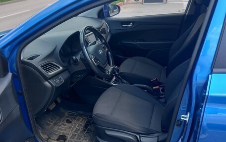 Hyundai Solaris II рестайлинг, 2017 год, 1 050 000 рублей, 16 фотография
