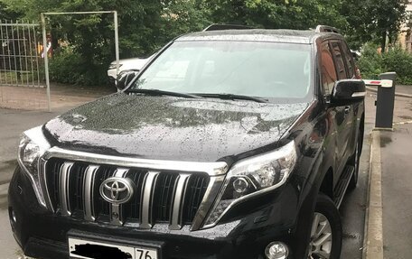 Toyota Land Cruiser Prado 150 рестайлинг 2, 2016 год, 4 500 000 рублей, 2 фотография