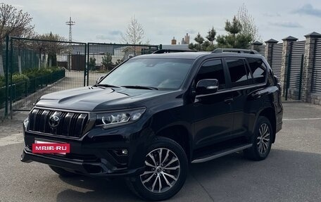 Toyota Land Cruiser Prado 150 рестайлинг 2, 2022 год, 3 500 000 рублей, 12 фотография