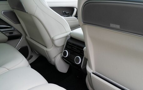 Land Rover Range Rover IV рестайлинг, 2024 год, 32 014 500 рублей, 12 фотография