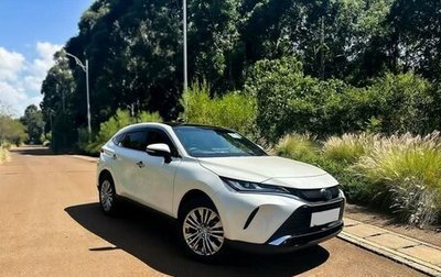 Toyota Harrier, 2022 год, 2 850 000 рублей, 1 фотография