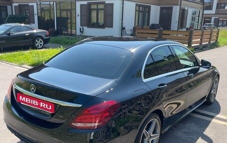 Mercedes-Benz C-Класс, 2017 год, 2 800 000 рублей, 4 фотография