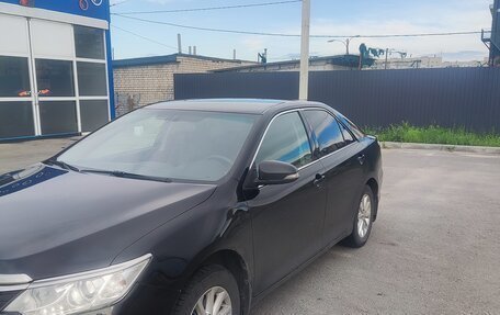 Toyota Camry, 2016 год, 1 900 000 рублей, 2 фотография