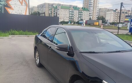Toyota Camry, 2016 год, 1 900 000 рублей, 3 фотография