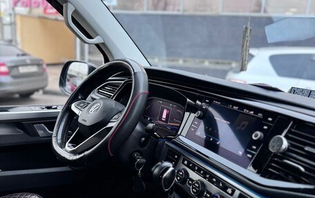 Volkswagen Multivan T6 рестайлинг, 2020 год, 5 500 000 рублей, 7 фотография