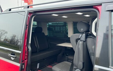 Volkswagen Multivan T6 рестайлинг, 2020 год, 5 500 000 рублей, 10 фотография
