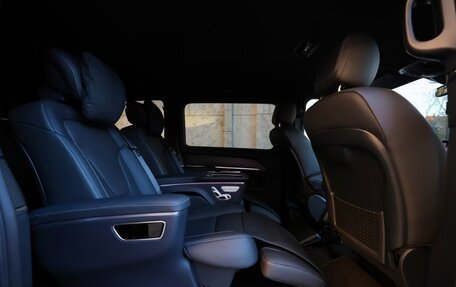 Mercedes-Benz V-Класс, 2025 год, 15 400 000 рублей, 13 фотография