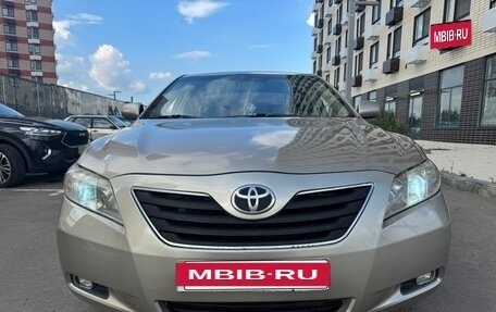 Toyota Camry, 2006 год, 705 000 рублей, 2 фотография