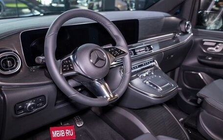 Mercedes-Benz V-Класс, 2025 год, 14 700 000 рублей, 9 фотография