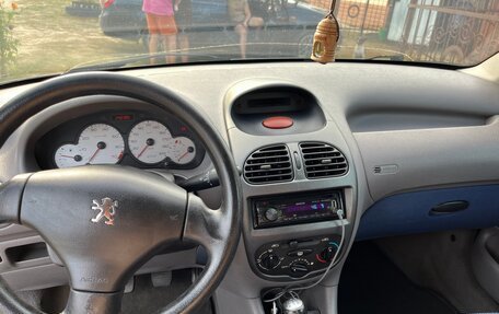 Peugeot 206, 2002 год, 325 000 рублей, 19 фотография