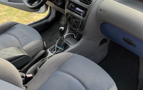 Peugeot 206, 2002 год, 325 000 рублей, 25 фотография