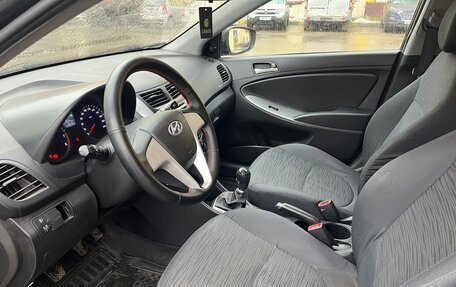 Hyundai Solaris II рестайлинг, 2016 год, 630 000 рублей, 8 фотография