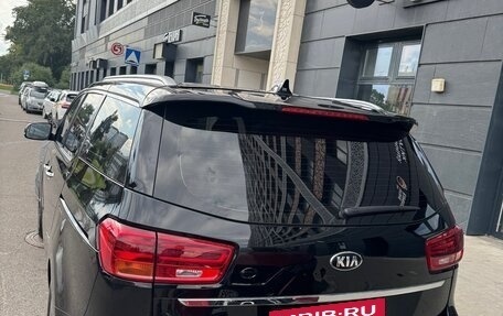 KIA Carnival III, 2020 год, 3 250 000 рублей, 10 фотография