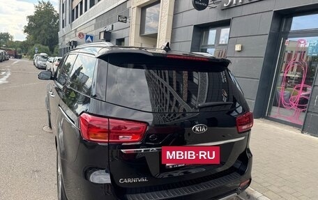 KIA Carnival III, 2020 год, 3 250 000 рублей, 9 фотография