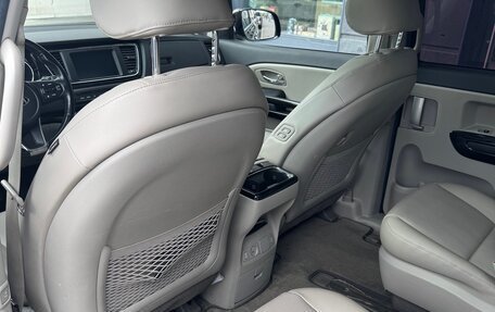 KIA Carnival III, 2020 год, 3 250 000 рублей, 24 фотография