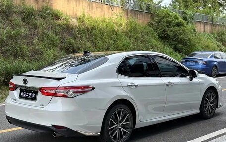 Toyota Camry, 2022 год, 2 420 000 рублей, 5 фотография